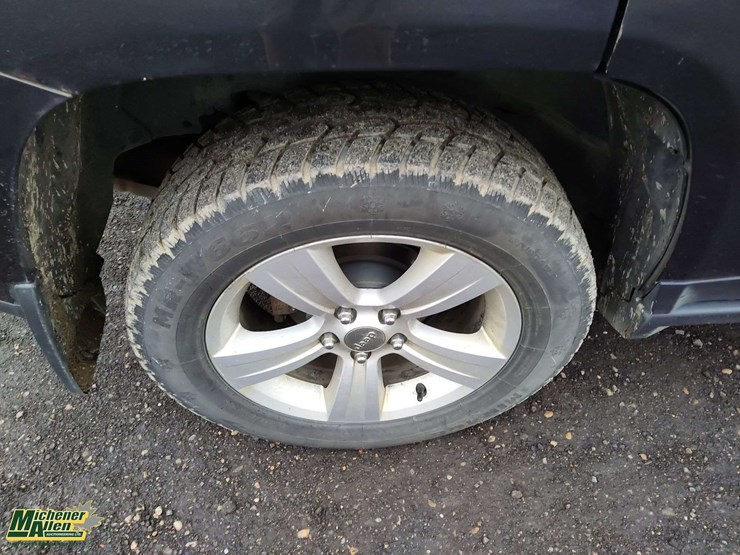 2014-jeep-compass-image-31