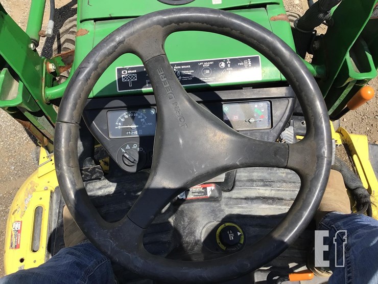 2008-john-deere-2305-image-17