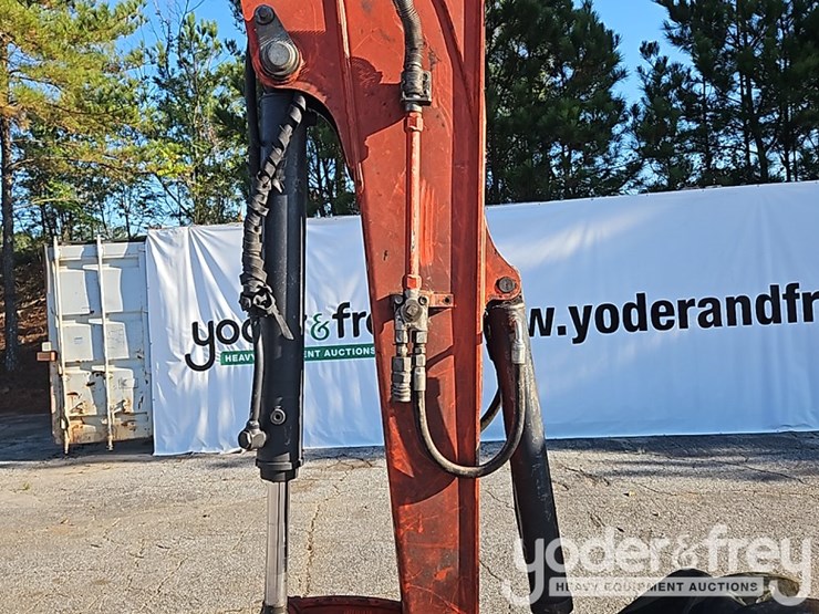 2016-kubota-kx057-4-image-28