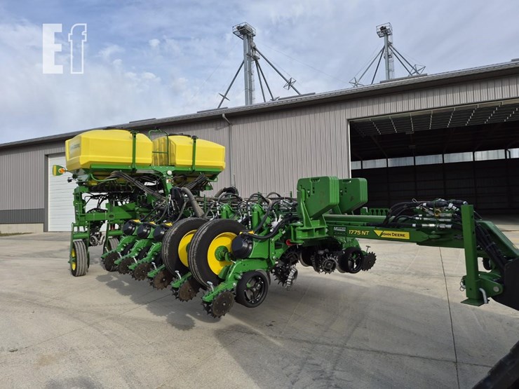 john-deere-1775-image-3