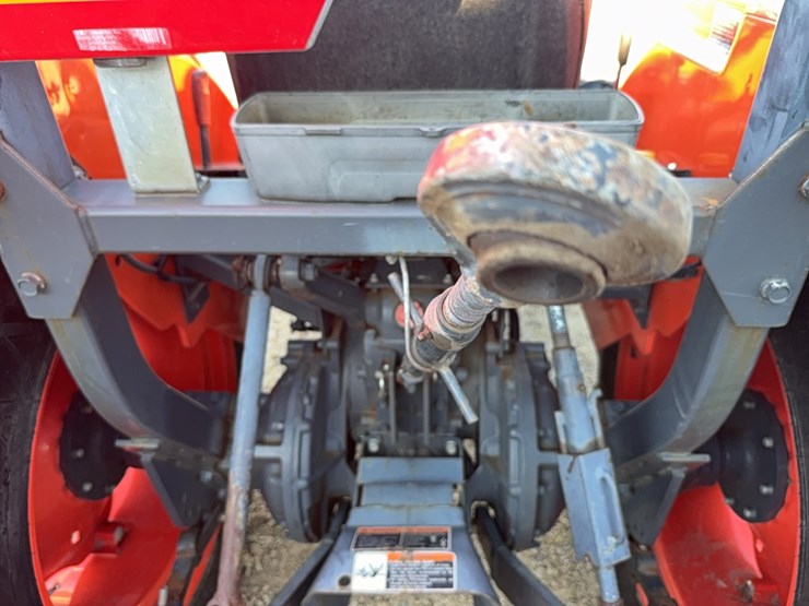 kubota-mx5200-image-39