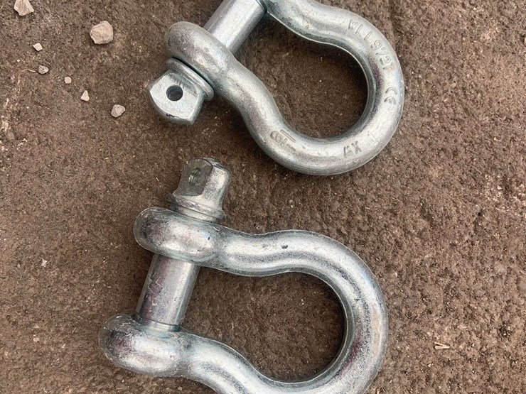 2)-heavy-duty-galvanized-anchor-shackles-image-2