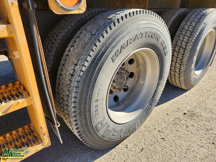 2009-international-workstar-7500-image-42