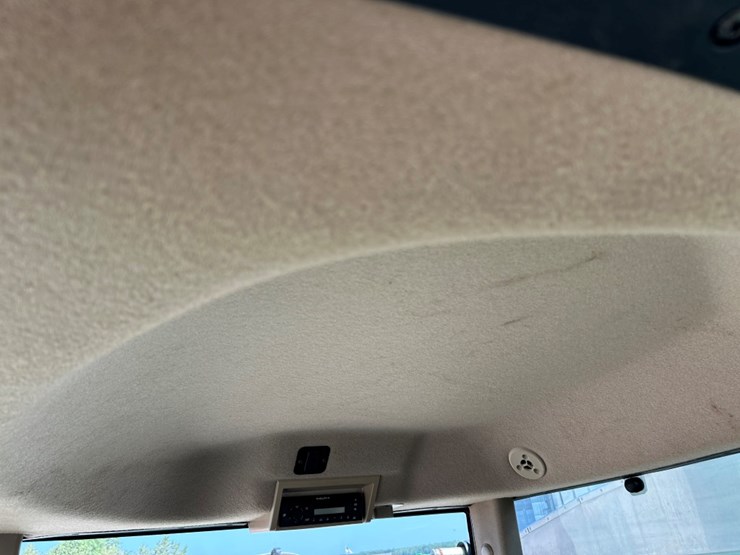 2012-john-deere-4940-image-31