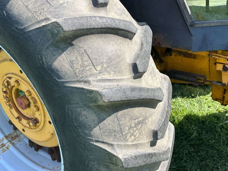 white-american-80-image-37