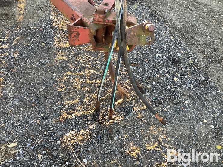 international-720-image-8