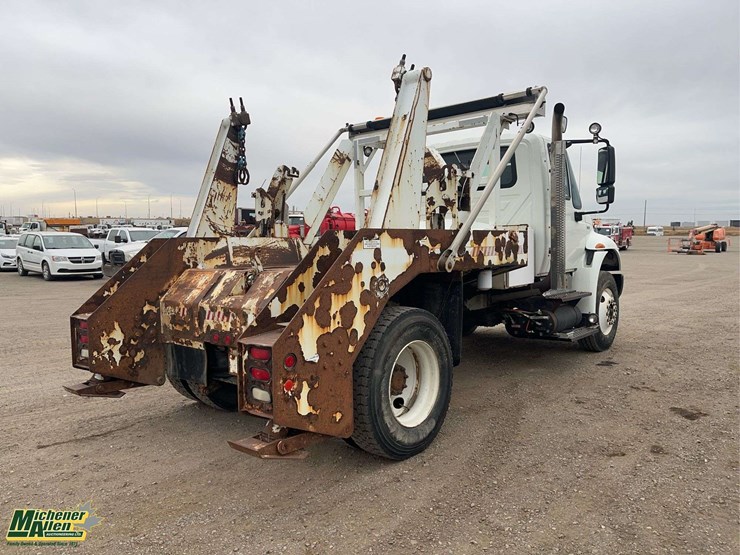 2010-international-durastar-4400-image-4