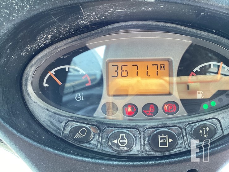 2020-bobcat-t770-image-19