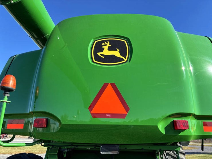 2010-john-deere-2010-image-19