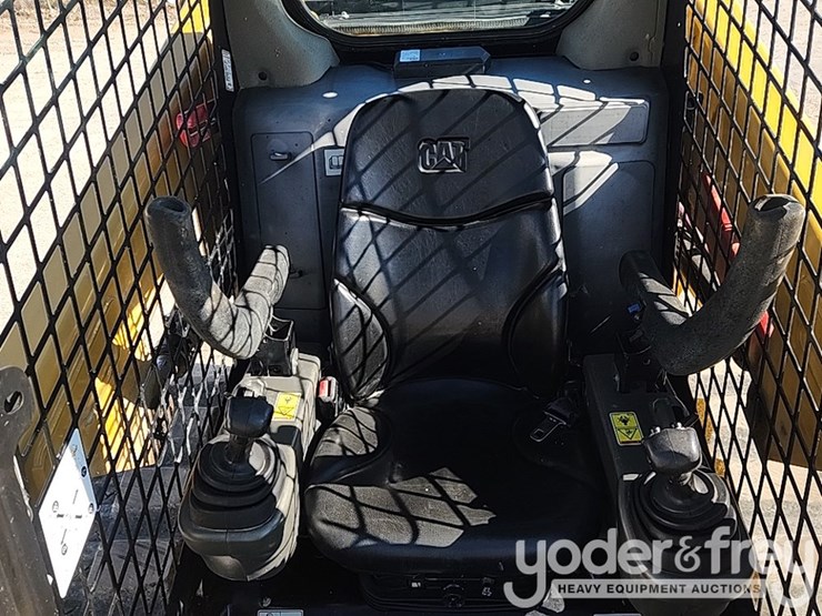 2019-caterpillar-279d-image-28