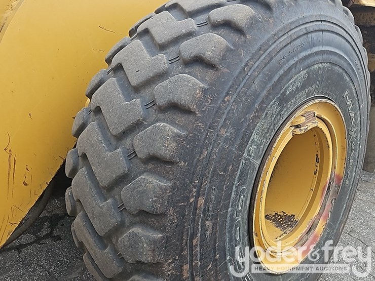 2011-caterpillar-972k-image-8