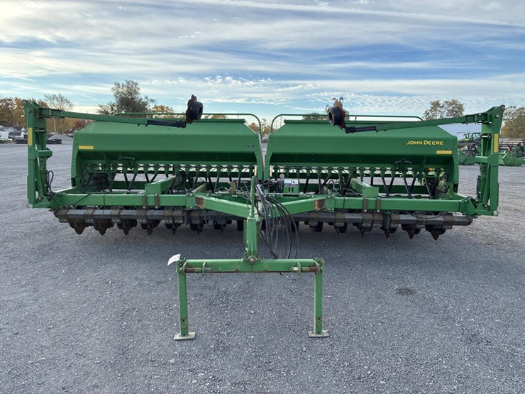 2009-john-deere-1590-image-4