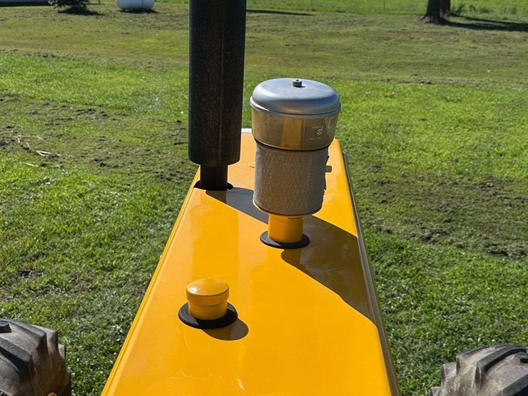 minneapolis-moline-g750-image-55