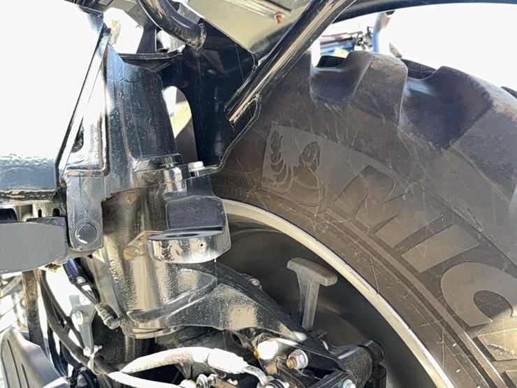 2023-case-ih-4350-patriot--sprayer-image-86