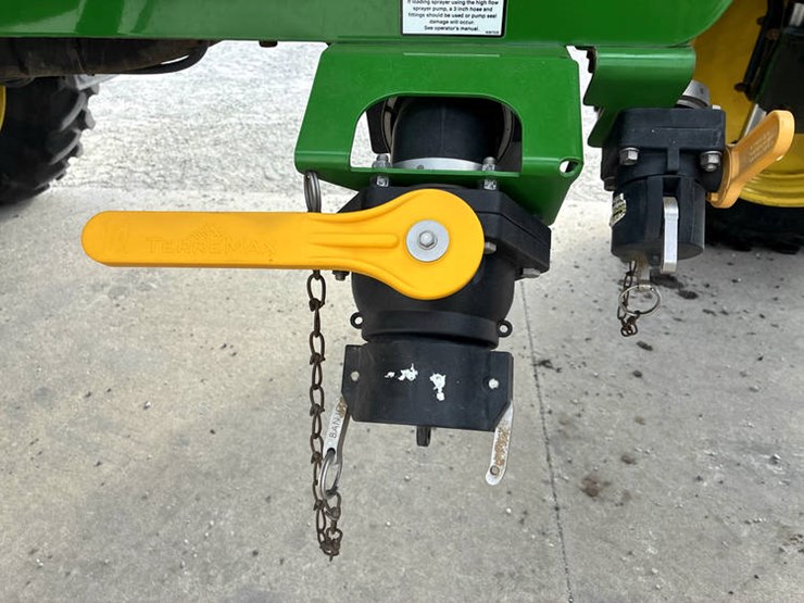 2014-john-deere-r4038-image-41