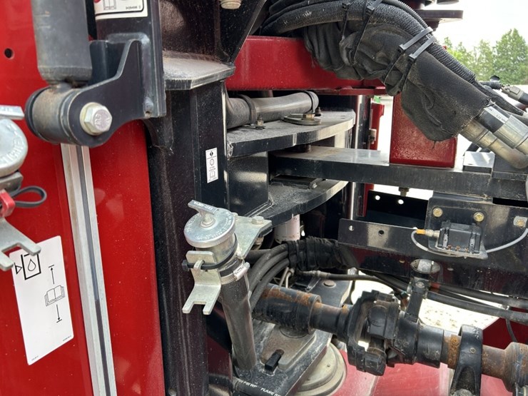 2013-case-ih-steiger-550-image-71