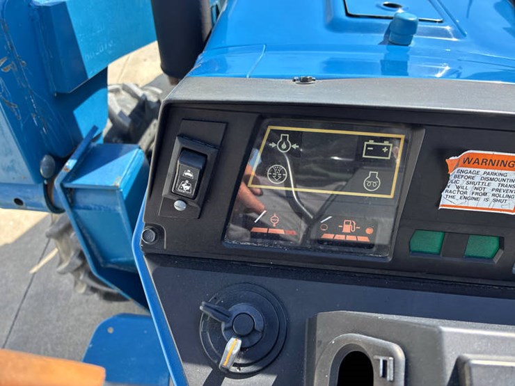 new-holland-2120-image-76