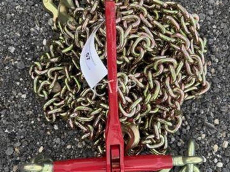 #57-•-(2)-3/8"-20'-chains-&-(1)-9,200-lb-boomer-image-1