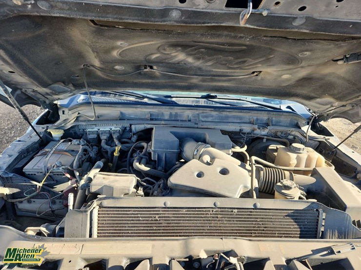 2011-ford-f250-image-25