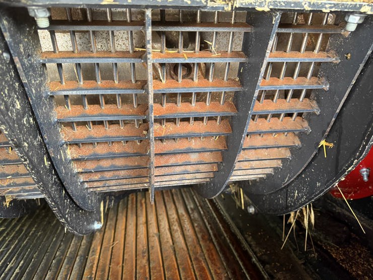 2023-case-ih-8250-image-27