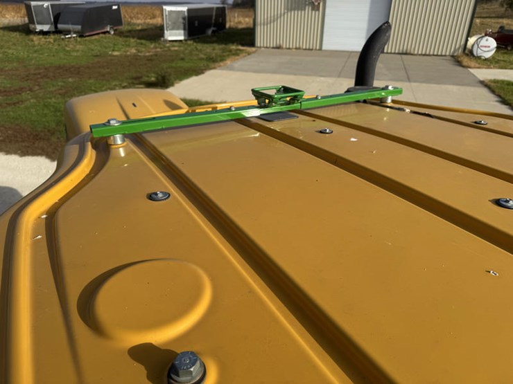 caterpillar-20-image-43