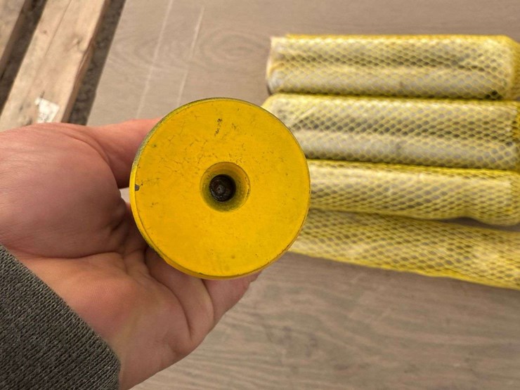 (6)-hl-35x225-universal-bucket-pins,-hardened-steel-image-4