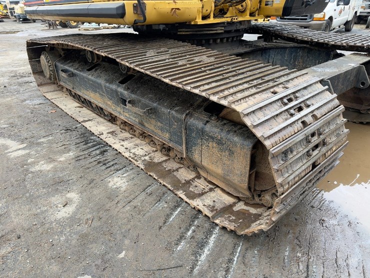 2004-caterpillar-330cl-hydraulic-excavator-image-18