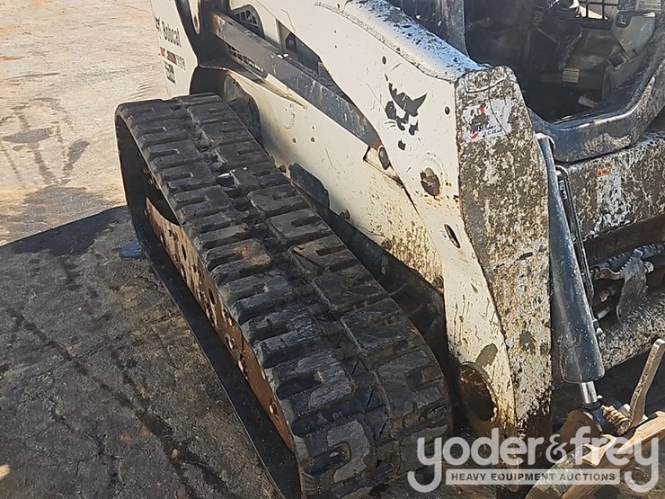 2016-bobcat-t870-image-22
