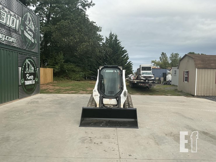 2019-bobcat-t590-image-7