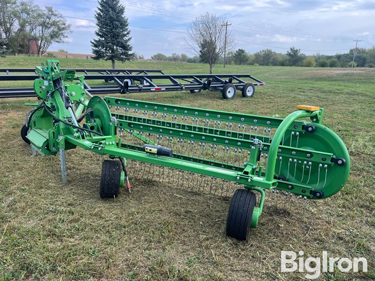 2022-samasz-twist-600p-front-mount-basket-rake-image-8