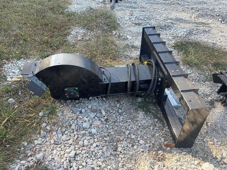 skid-steer-stump-grinder-image-6