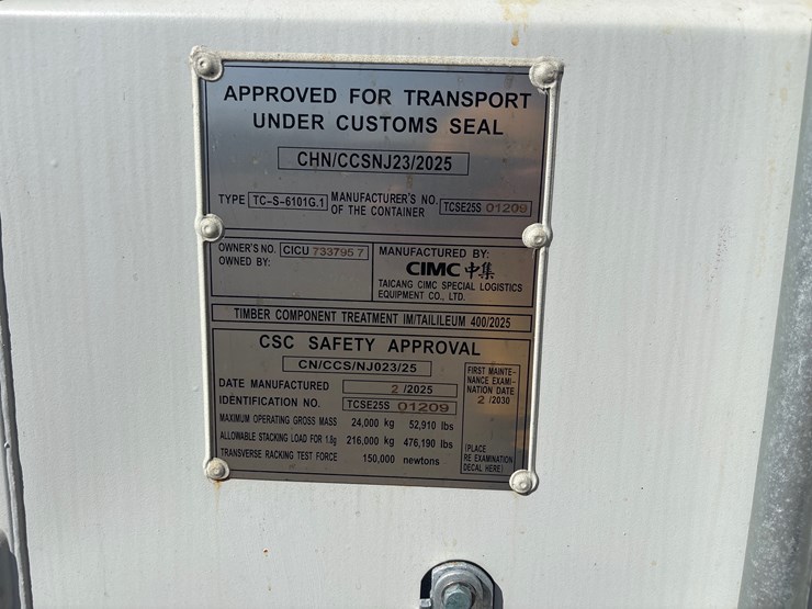 #1202-•-2025-zhw-container-image-7