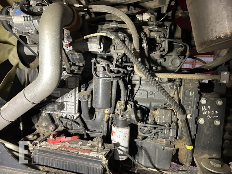 2018-case-ih-wd2504-image-60