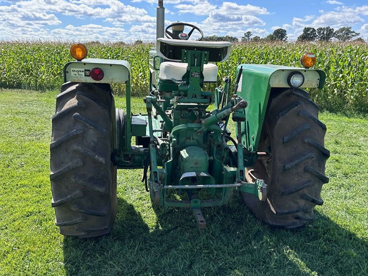 oliver-1555-image-25