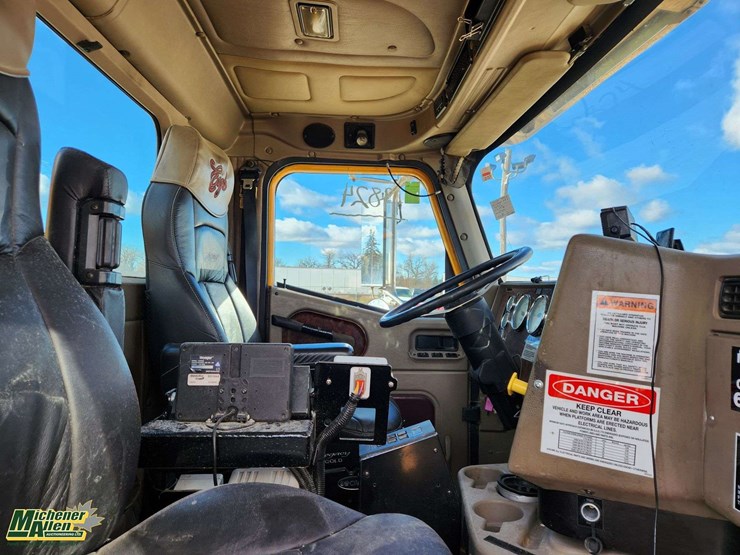 2008-international-paystar-5600i-image-74