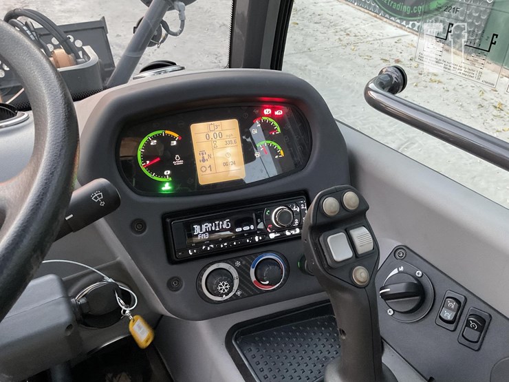 2021-case-221f-image-14