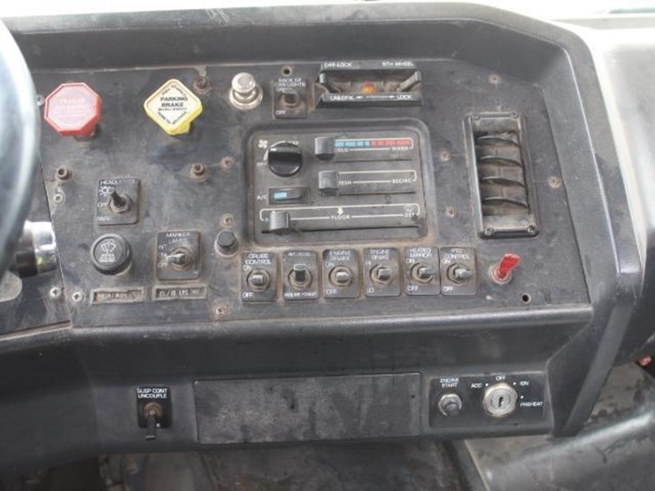 volvo-wca64t-image-17