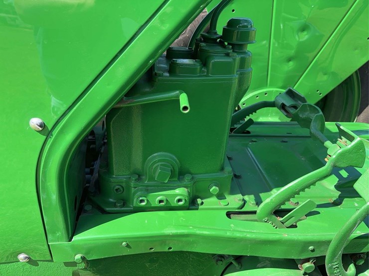 oliver-super-88-image-63