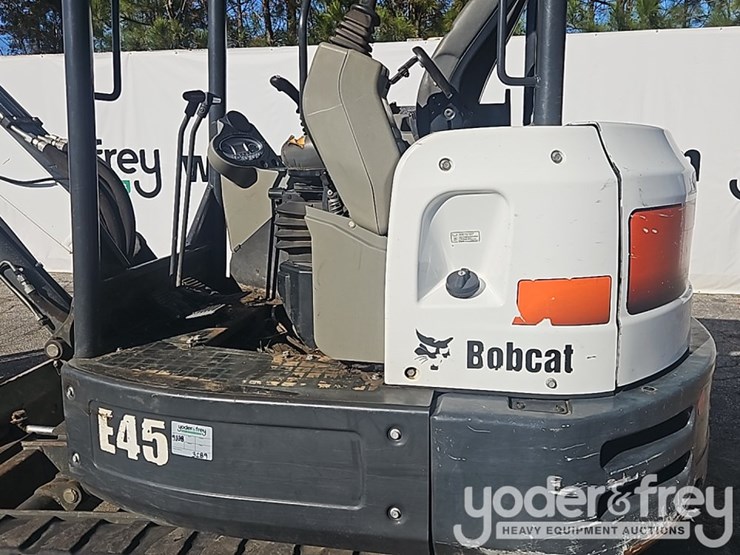 2017-bobcat-e45-image-19
