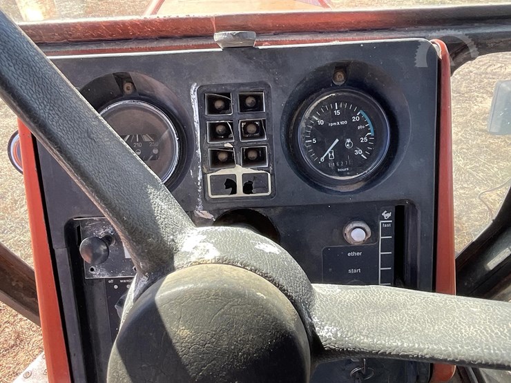 allis-chalmers-7060-image-19