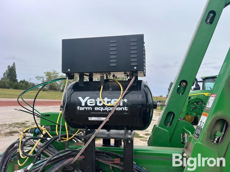 2012-john-deere-1770nt-ccs-image-11