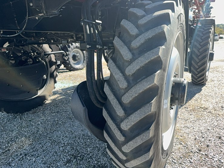2023-case-ih-4350-patriot--sprayer-image-50
