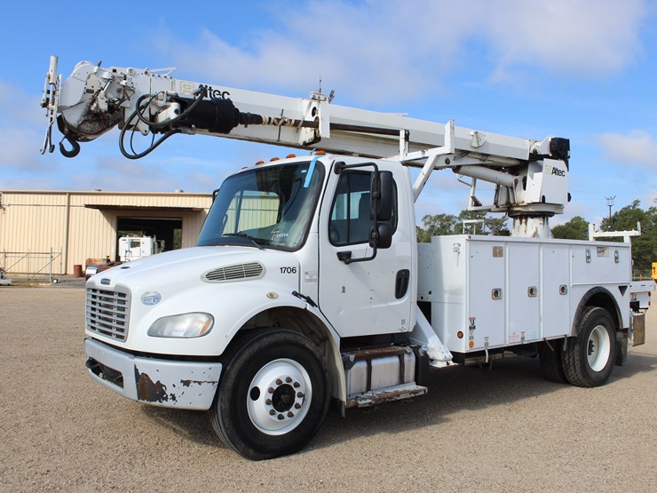 #24576-•-2016-freightliner-image-1