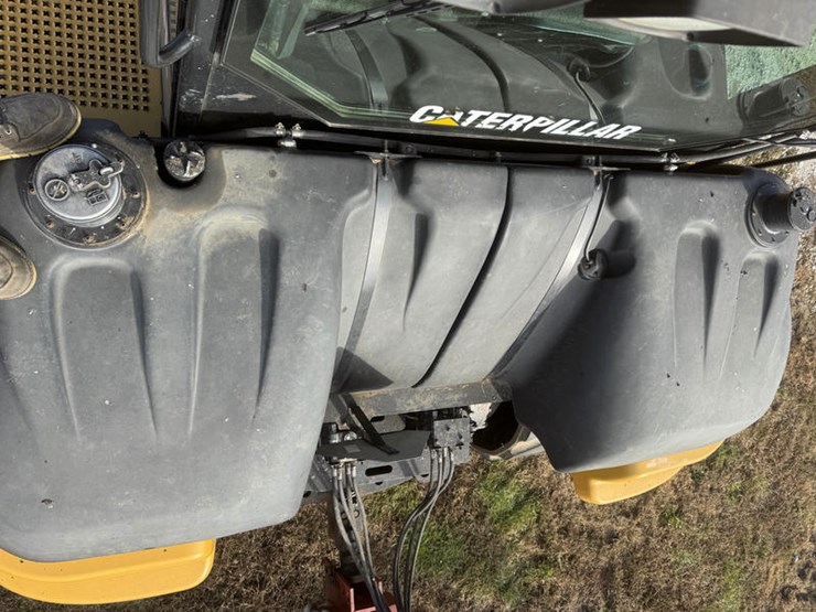 caterpillar-20-image-44