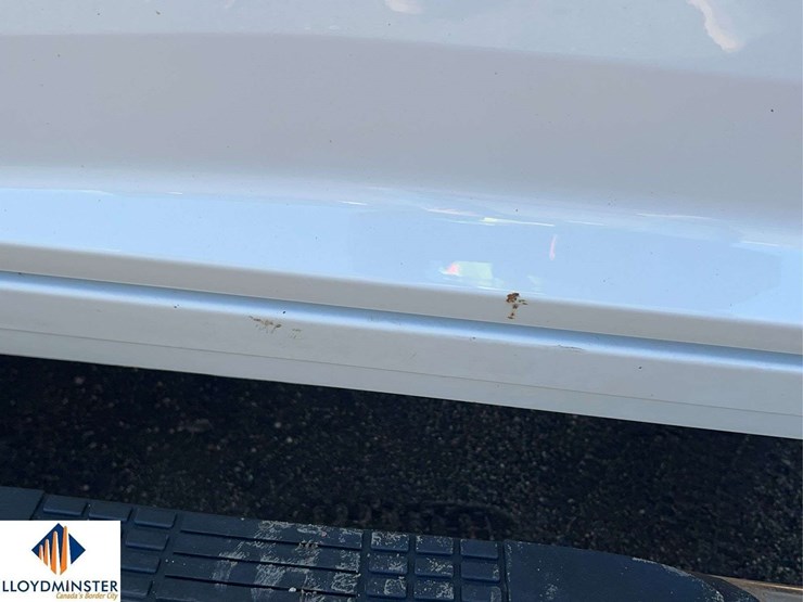 2011-ram-1500-slt-image-26