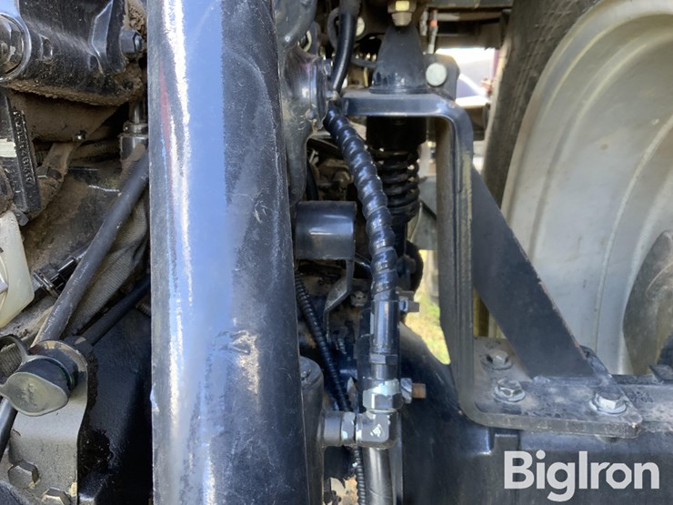 2010-case-ih-magnum-225-cvt-image-16