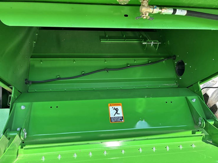 2023-john-deere-s780-image-90