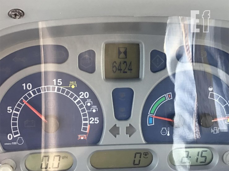 new-holland-t5040-image-17