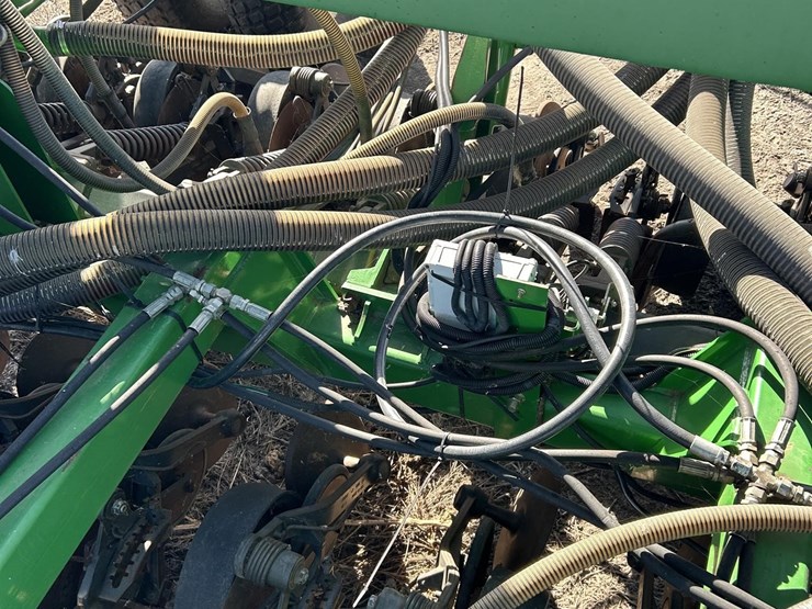 john-deere-1890-image-65