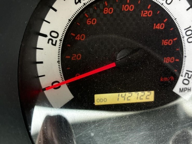 2013-toyota-tacoma-image-14